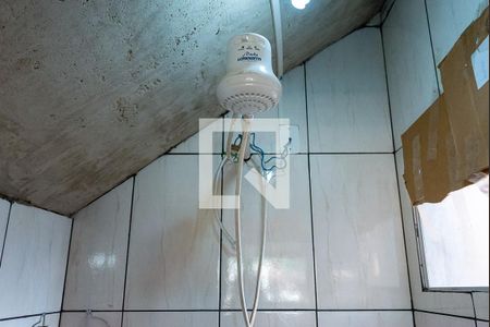 Casa à venda com 360m², 3 quartos e 2 vagasBanheiro da Varanda - Chuveiro