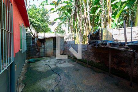 Casa à venda com 360m², 3 quartos e 2 vagasCanil