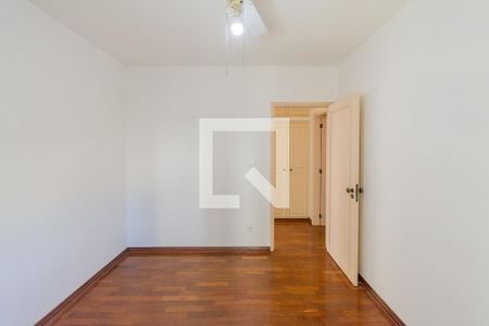 Quarto 1 de apartamento para alugar com 4 quartos, 150m² em Bosque, Campinas