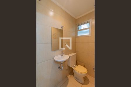 Apartamento para alugar com 150m², 4 quartos e 2 vagasBanheiro de Serviço