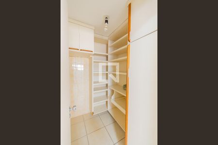 Apartamento para alugar com 150m², 4 quartos e 2 vagasÁrea de Serviço