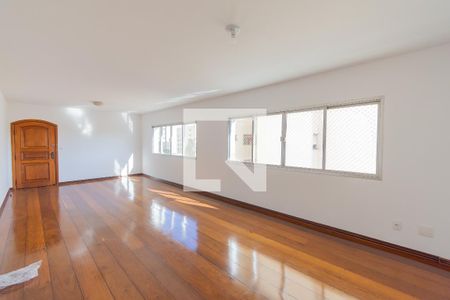 Sala de apartamento para alugar com 4 quartos, 150m² em Bosque, Campinas