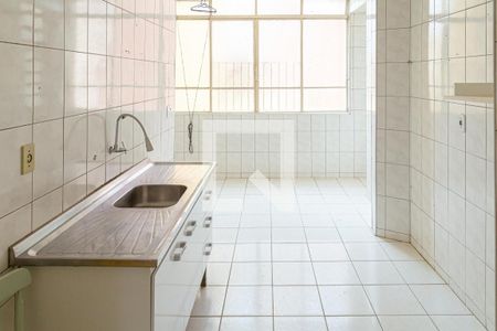 Apartamento à venda com 130m², 2 quartos e sem vaga Apartamento à venda com 130m², 2 quartos e sem vagaCozinha