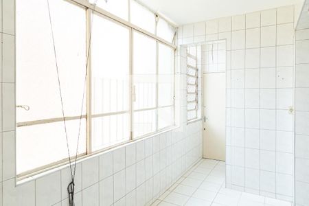 Apartamento à venda com 130m², 2 quartos e sem vaga Apartamento à venda com 130m², 2 quartos e sem vagaÁrea de Serviço