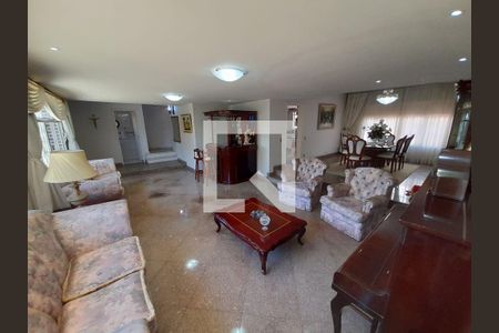 Casa à venda com 4 quartos, 354m² em Jardim Guanabara, Rio de Janeiro