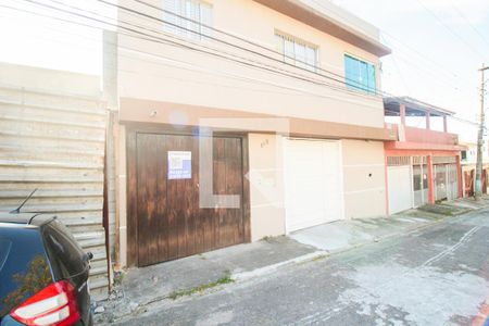 Casa para alugar com 40m², 2 quartos e 4 vagasFachada