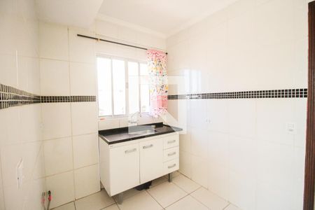 Casa para alugar com 40m², 2 quartos e 4 vagasCozinha