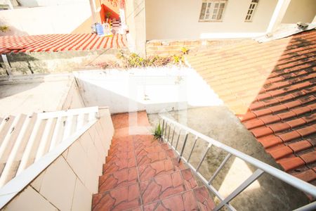 Casa para alugar com 40m², 2 quartos e 4 vagasEscada