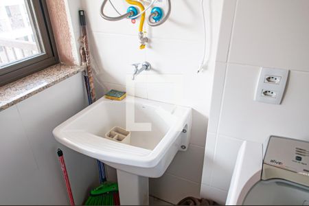 Apartamento para alugar com 80m², 3 quartos e 1 vaga Apartamento para alugar com 80m², 3 quartos e 1 vagaCozinha e area de serviço