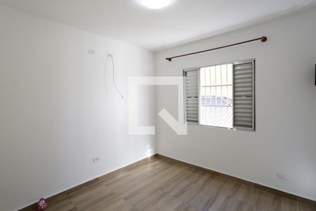 Quarto 1 de casa para alugar com 2 quartos, 70m² em Vila Nhocune, São Paulo