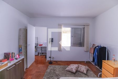 Casa à venda com 160m², 4 quartos e 2 vagasCasa 1 Quarto 2