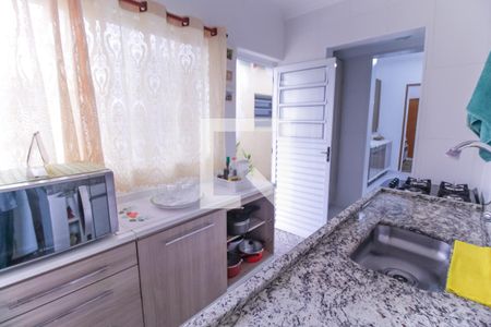 Casa à venda com 160m², 4 quartos e 2 vagasCasa 2 Cozinha