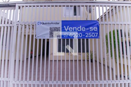 Casa à venda com 160m², 4 quartos e 2 vagasPlaquinha