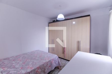 Casa à venda com 160m², 4 quartos e 2 vagasCasa 2 Quarto 1