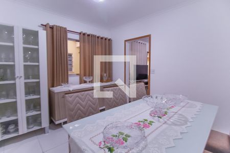 Casa à venda com 160m², 4 quartos e 2 vagasCasa 2 Copa