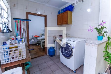 Casa à venda com 160m², 4 quartos e 2 vagasÁrea de Serviço