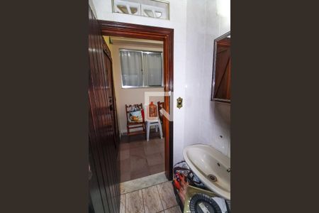 Casa à venda com 160m², 4 quartos e 2 vagasCasa 1 Banheiro 1