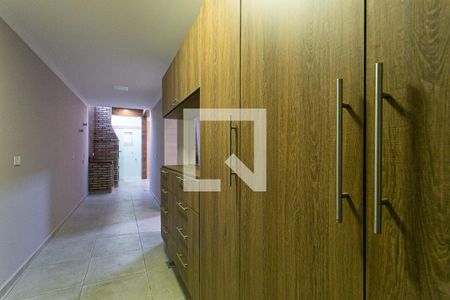 Casa para alugar com 220m², 3 quartos e 2 vagasCorredor de Serviço