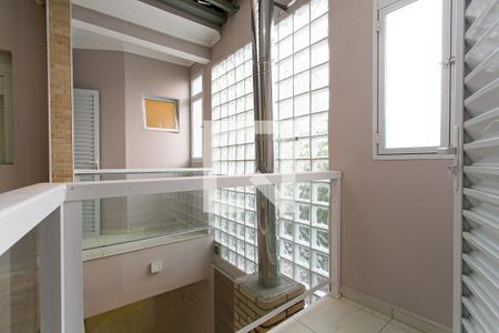 Casa para alugar com 220m², 3 quartos e 2 vagasCorredor