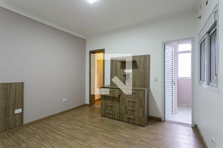 Casa para alugar com 220m², 3 quartos e 2 vagasSuíte 2