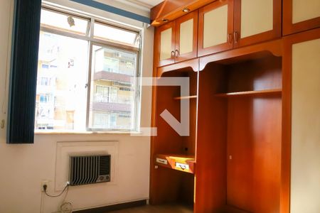 Apartamento à venda com 67m², 2 quartos e 1 vagaQuarto 2