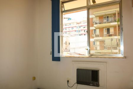 Apartamento à venda com 67m², 2 quartos e 1 vagaQuarto 2
