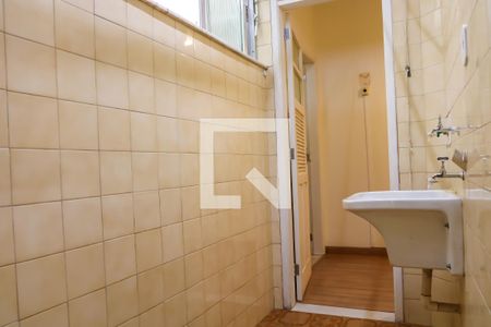 Apartamento à venda com 67m², 2 quartos e 1 vagaÁrea de Serviço