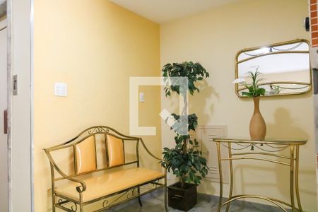 Apartamento à venda com 67m², 2 quartos e 1 vagaPortaria