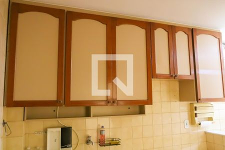 Apartamento à venda com 67m², 2 quartos e 1 vagaCozinha