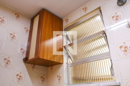 Apartamento à venda com 67m², 2 quartos e 1 vagaBanheiro