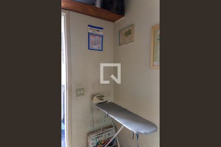 Apartamento à venda com 110m², 3 quartos e 1 vagaÁrea de Serviço