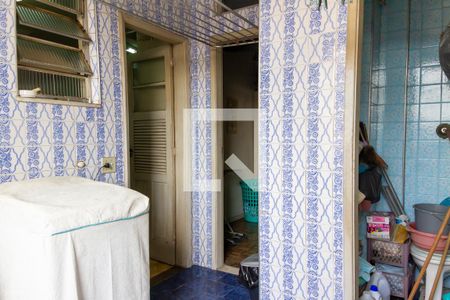 Apartamento à venda com 110m², 3 quartos e 1 vagaÁrea de Serviço