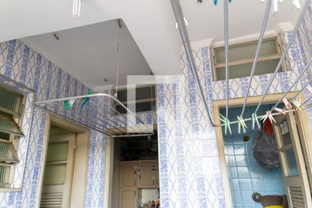 Apartamento à venda com 110m², 3 quartos e 1 vagaÁrea de Serviço