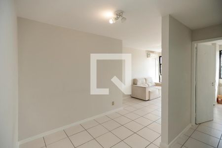 Apartamento para alugar com 75m², 2 quartos e 1 vaga Apartamento para alugar com 75m², 2 quartos e 1 vagaSala