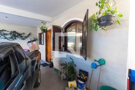 Garagem de casa à venda com 3 quartos, 250m² em Parque Penha, São Paulo