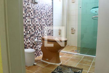 Banheiro Social de apartamento para alugar com 2 quartos, 90m² em Jardim Enseada, Guarujá