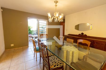 Sala de Jantar de casa à venda com 3 quartos, 300m² em Vila Pirajussara, São Paulo