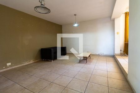 Sala 2 de casa à venda com 3 quartos, 300m² em Vila Pirajussara, São Paulo