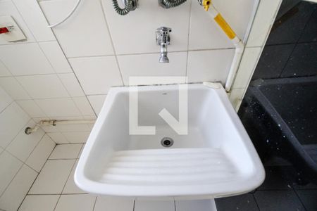 Área de serviço de apartamento para alugar com 3 quartos, 88m² em Carandiru, São Paulo