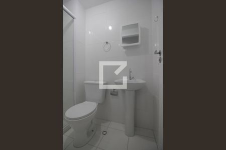 Banheiro de apartamento para alugar com 1 quarto, 24m² em Panamby, São Paulo