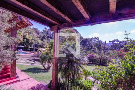 Casa de condomínio à venda com 400m², 5 quartos e 2 vagasSuíte