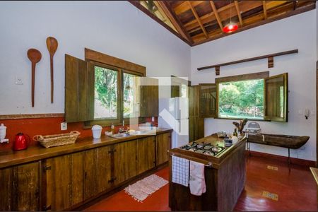 Casa de condomínio à venda com 400m², 5 quartos e 2 vagasCozinha interna