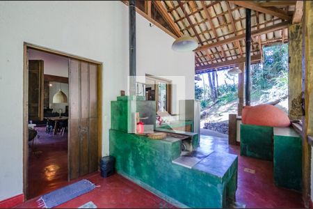 Casa de condomínio à venda com 400m², 5 quartos e 2 vagasCozinha 2 externa