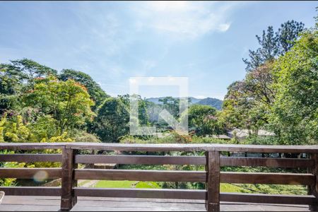 Casa de condomínio à venda com 400m², 5 quartos e 2 vagasVaranda do Quarto 2