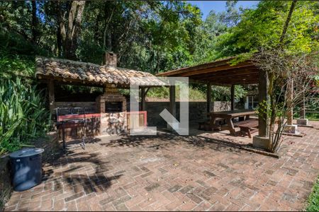 Casa de condomínio à venda com 400m², 5 quartos e 2 vagasChurrasqueira