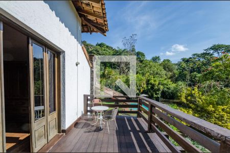 Casa de condomínio à venda com 400m², 5 quartos e 2 vagasVaranda do Quarto 2