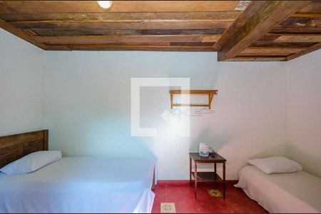 Casa de condomínio à venda com 400m², 5 quartos e 2 vagasQuarto de Serviço