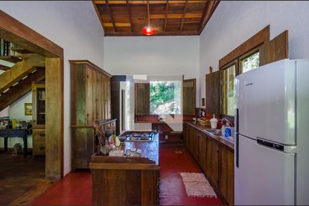 Casa de condomínio à venda com 400m², 5 quartos e 2 vagasCozinha interna