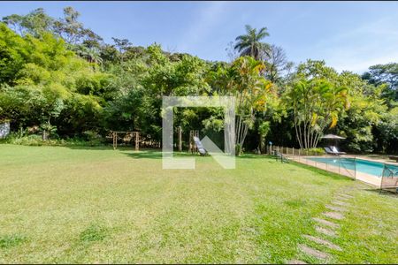Casa de condomínio à venda com 400m², 5 quartos e 2 vagasÁrea Externa - Quintal