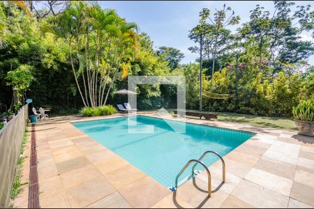 Casa de condomínio à venda com 400m², 5 quartos e 2 vagasPiscina